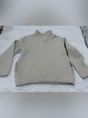 Old Navy Quilted Pullover Sweater Jacket in Light Beige